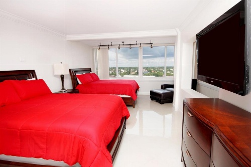 Ocean Manor Beach Resort image 19