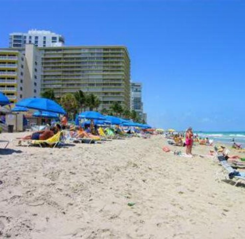 Ocean Manor Beach Resort image 5